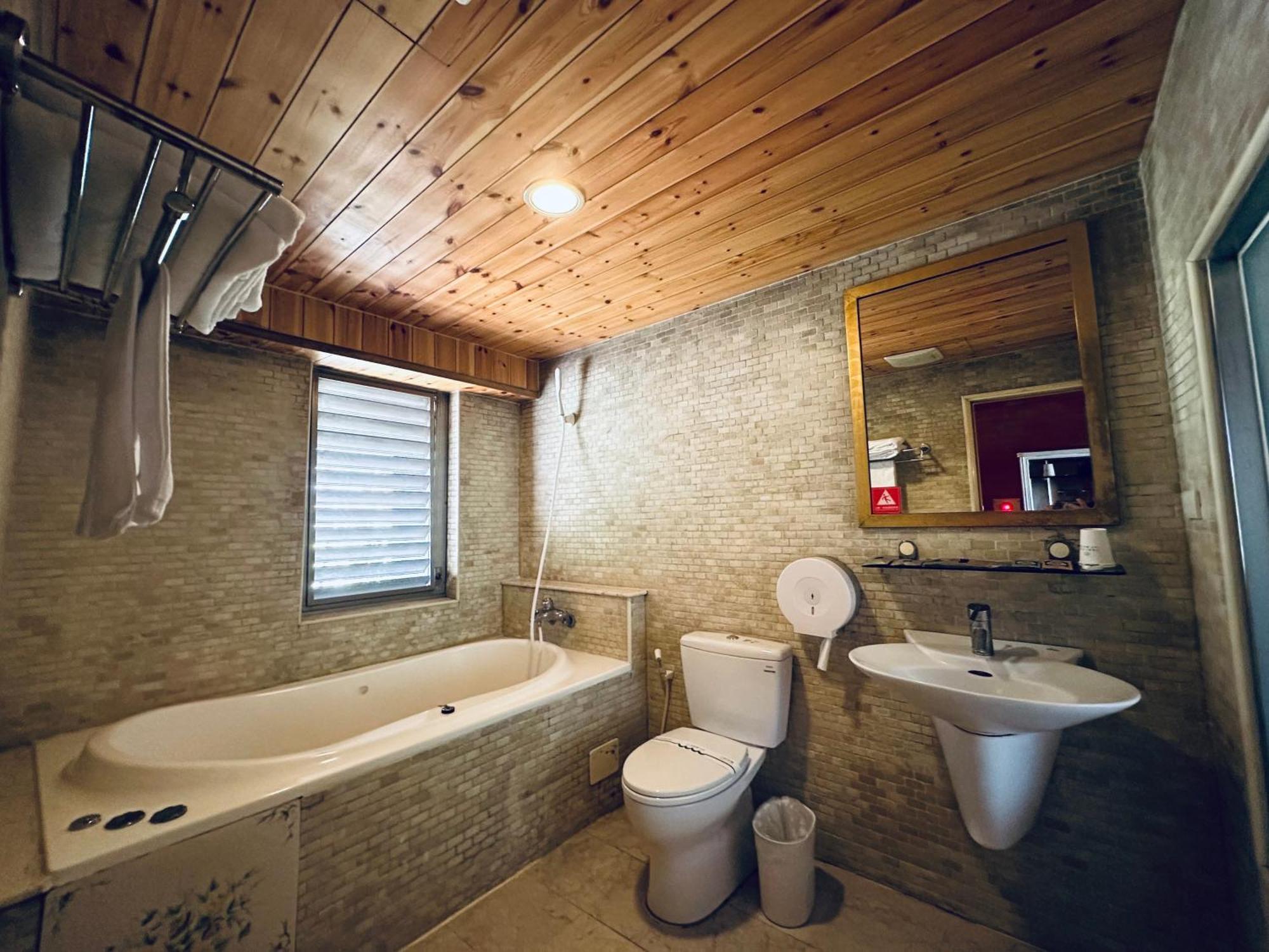 Ivy Motel Chiayi Eksteriør bilde